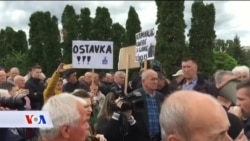 Građani razočarani u pravosuđe protestovali ispred VSTV-a
