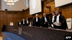 გაეროს საერთაშორისო სასამართლოს (ICJ) სხდომათა დარბაზი ჰააგაში. 24 მაისი, 2024 წ. 