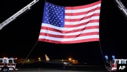 Trump Greets Americans Freed by North Korea