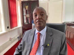 Dr. Alex Gasasira, World Health Organization representative to Zimbabwe, says "the poor and the most vulnerable are the ones most affected" by the doctors strike. (Columbus Mavhunga/VOA)