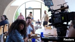 یاها‌و وینر و همسرش شایلی