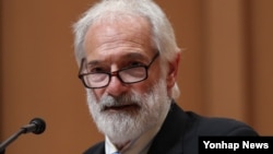 로버트 갈루치 전 국무부 북 핵 특사.