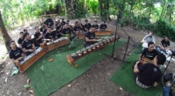 Gamelan Pesel Recording Session (Courtesy: Insitu Recordings)