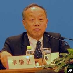 中国全国人大发言人李肇星