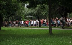 Banjalučki šetači, 24.06.2012., Banja Luka (Foto: Inicijativa 'Spasimo Picin park)