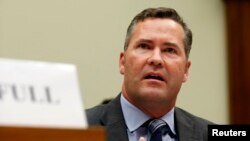 도널드 트럼프 차기 행정부 국가안보보좌관으로 내정된 마이클 월츠 미국 공화당 하원의원. (자료사진)