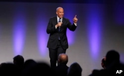 U.S. Sen. Cory Booker, D-N.J., speaks during the Iowa Democratic Party's annual Fall Gala in Des Moines, Iowa, Oct. 6, 2018.