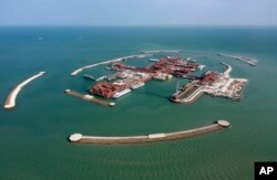 Kaspiy dengizidagi Qashag'an neft inshooti, Qozog'iston