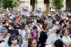 Demonstranti protestiraju protiv planiranog kampusa kineskog univerziteta Fudan u Budimpešti, Mađarska, 5. juna 2021.