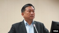 台湾执政党民进党立委王定宇(美国之音张永泰拍摄)