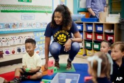 Making the classroom look bright and cheery can lessen stress for younger children. (AP PHOTO)