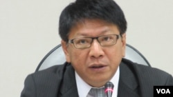 民进党立委 潘孟安(美国之音张永泰拍摄)