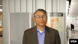 Ben Bao, a Khmer Rouge survivor and president of Cambodia Community Day, is pictured at Montgomery College, Silver Spring, MD, October 20, 2017. (Nem Sopheakpanha/VOA Khmer)