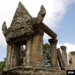 Vihara Preah yang telah berumur 900 tahun, menjadi sengketa antara Kamboja dan Thailand.