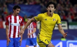 سردار آزمون