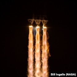 携带帕克太阳探测器的三角洲四号火箭于2018年8月12日在佛罗里达州卡纳维拉尔角的肯尼迪航天中心37号发射场升空。