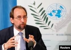 자이드 알 후세인 유엔 인권최고대표가 29일 스위스 제네바에서 기자회견을 열었다.