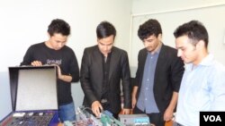 محصلین ایجادگر پ،هنتون پولی تخنیک کابل