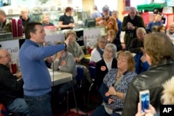 Republican presidential candidate Senator Ted Cruz speak during a campaign stop in Tilton, N.H., Jan. 18, 2016.