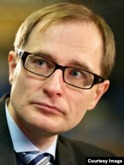 Andris Spruds, Rigada Xalqaro aloqalar instituti rahbari