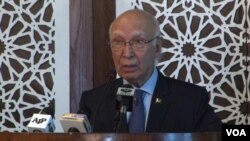 سرتاج عزیز د خارجي پالیسۍ سلاکار دی