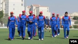 د کرکټ په نړیوال جام کې د افغانستان ملي ټیم د کپتان محمد نبي او مرستیال نوروز منګل په مشرۍ ګدون کوي