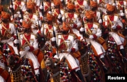 印度军人在2018年1月26日印度新德里的共和国日阅兵中。