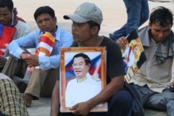 FILE: Snuol district villagers in Kratie province protested in Phnom Penh in April, asking intervention from Prime Minister Hun Sen over a land dispute with rubber plantation company, April 23, 2018. (Sun Narin/VOA Khmer)