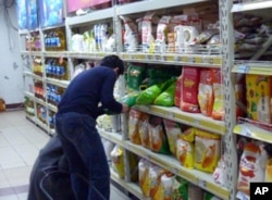 北京超市里的食品价格上涨