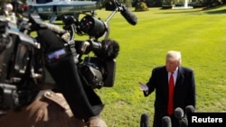 特朗普总统2018年10月22日在白宫见记者（路透社）