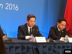 中国外交部副部长郑泽光举行记者会（资料照，美国之音莉雅拍摄）