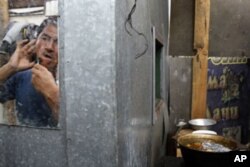 Rossiyada Markaziy Osiyo, xususan, Qirg'iziston, Tojikiston va O'zbekistondan borgan millionlab mehnat muhojirlari kun kechiradi