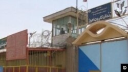 انتقال زندانیان سیاسی از زندان کارون اهواز موجب نگرانی فعالان حقوق بشر شده بود