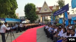 Cambodians taking part in the celebration, marking 37 years, since the fall of the Khmer Rouge regime, Thursday, 7 January, 2016. (Hul Reaksmey/VOA Khmer)