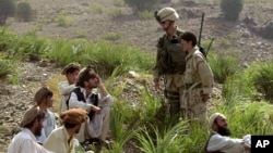 برنامۀ ویزۀ خاص مهاجرت به امریکا از یک دهه به اینسو برای شهروندان افغان و عراقی جریان دارد