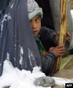 Afg'onistonda o'nlab bola sovuqda nobud bo'lgan