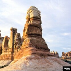 Formasi batuan yang indah di Taman Nasional Canyonlands, negarabagian Utah.