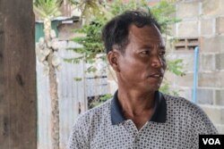 Chhaom Chanthy, who lives in Treuy Koh village, says he is wary of talking about Cambodian politics, Kampot province, Cambodia, February 14, 2019. (Sun Narin/ VOA Khmer)