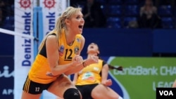 ევროპული ფრენბურთის ვარსკვლავმა ვიქტორია რავამ კარიერა გლდანის დარბაზში დაიწყო