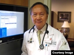 លោកវេជ្ជបណ្ឌិត​ តាំង តេកហុង វេជ្ជបណ្ឌិត​ខ្មែរ​នៅ​ក្រុង Jacksonville រដ្ឋ​ Florida