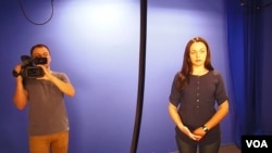 西伯利亚一家地方电视台演播室。（美国之音白桦拍摄）