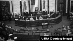 محمد داود خان، صدراعظم نظام شاهی افغانستان در ۲۵ جون ۱۹۵۸ به حیث نخستین مقام ارشد حکومت افغانستان در کانگرس ایالات متحده سخنرانی کرد