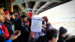 Traktor azarkeşləri stadionda irqçiliyə etiraz ediblər