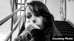 Depression makes people lose hope.