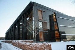 奥斯陆大学艺术与社会科学图书馆（美国之音王南拍摄）