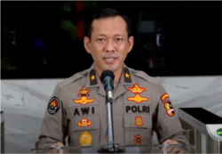 Kepala Biro Penerangan Masyarakat Divisi Humas Polri Awi Setiyono saat menggelar konferensi pers di Mabes Polri, Jakarta, Senin, 22 Juni 2020. (Foto: Mabes Polri)