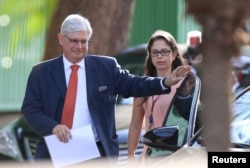 Brazil's Prosecutor General Rodrigo Janot arrives ahead of a session of the Supreme Court in Brasilia, Sept.14, 2017.
