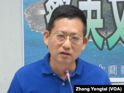 台湾执政党国民党立委吴育昇(美国之音张永泰拍摄)