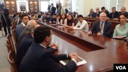 Amerika səfiri İqtisad Universitetində çıxış edib