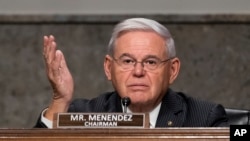 밥 메넨데즈 미 상원 외교위원장 (자료사진)